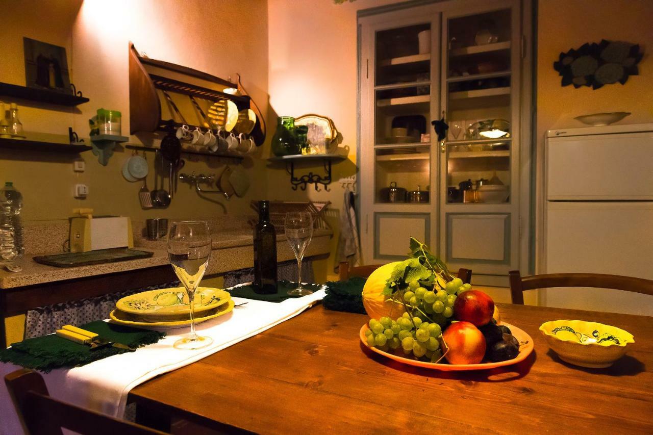La Casa Rosa Villa Vitiano ภายนอก รูปภาพ